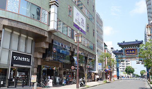アクセス